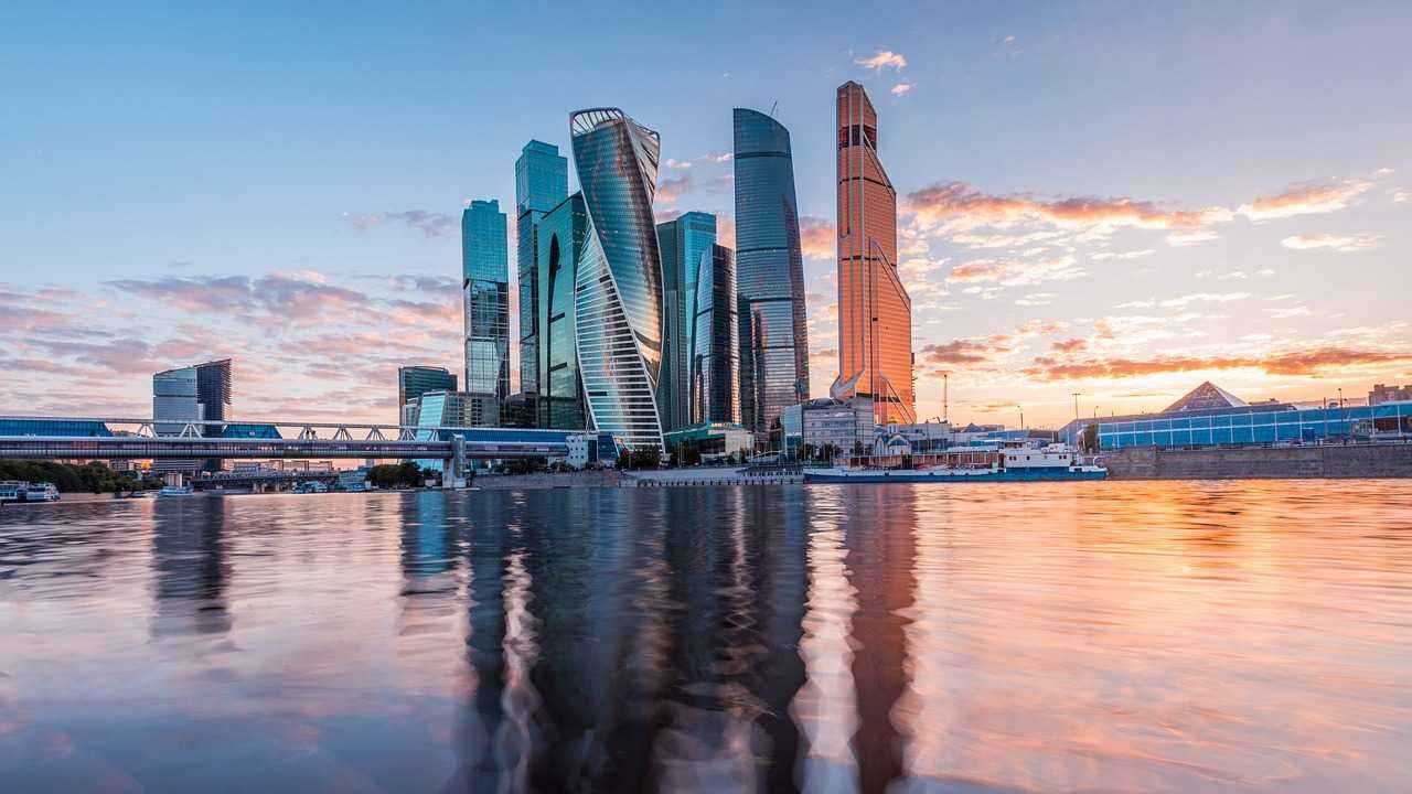 Открытие складов в крупных городах страны